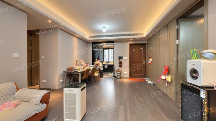 仁恒河滨花园二手房实景图