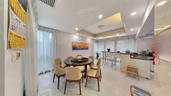 凯德林茵湖畔西区二手房实景图