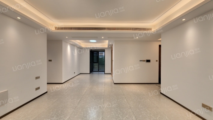 晴湾上园三区二手房实景图