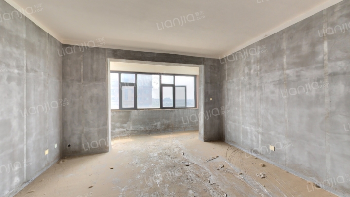 晨胧华庭二手房实景图