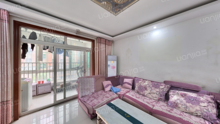 君临天下二手房实景图