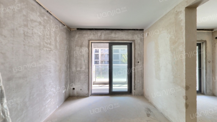 融创望臻园二手房实景图