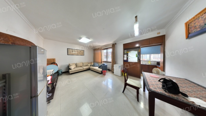 移民小区二手房实景图