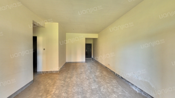 鸥鹏凤凰城二手房实景图