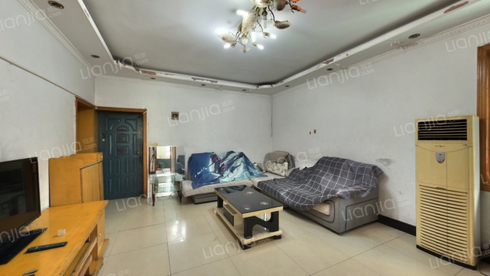 联芳大众综合楼二手房实景图