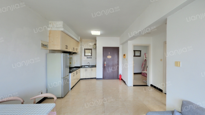 超级星期天二手房实景图