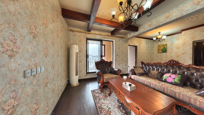 科罗蒂二手房实景图