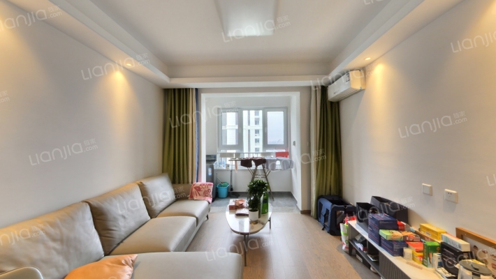 太阳城皓鸿园二手房实景图