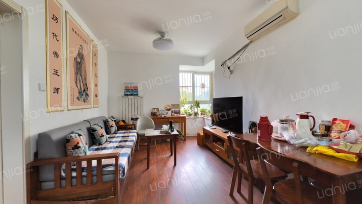 和信花园二手房实景图