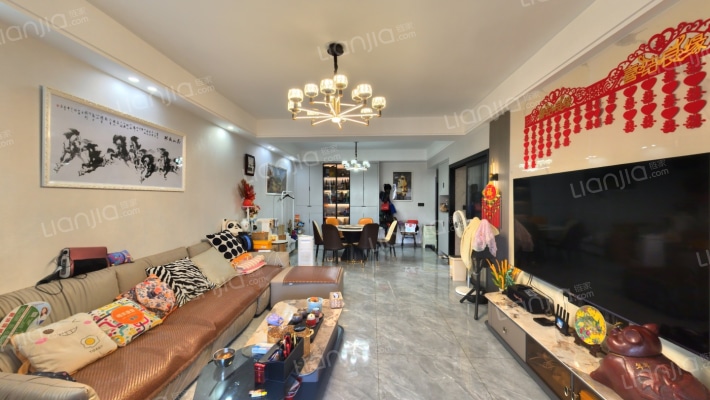 佳居花园B区二手房实景图