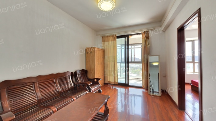 岭上府二手房实景图