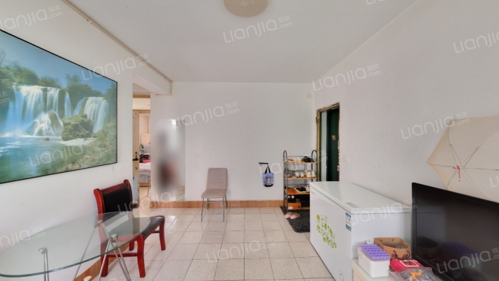 西铁华清住宅小区二手房实景图