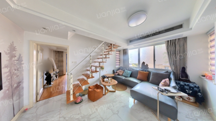 天盛居二手房实景图