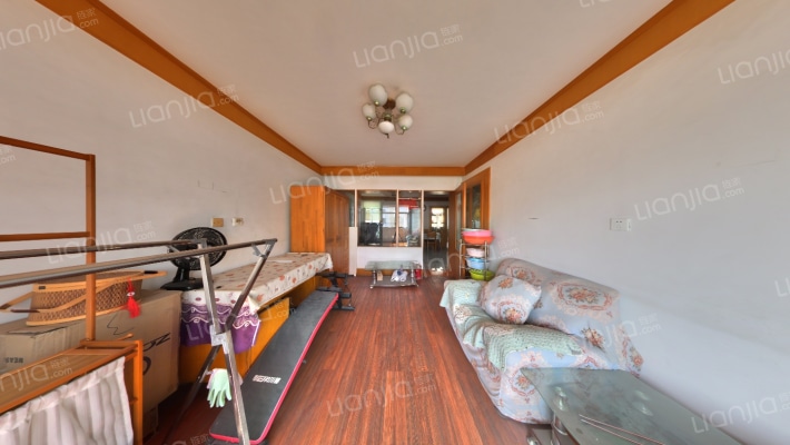 经济适用住房花园浜小区二手房实景图