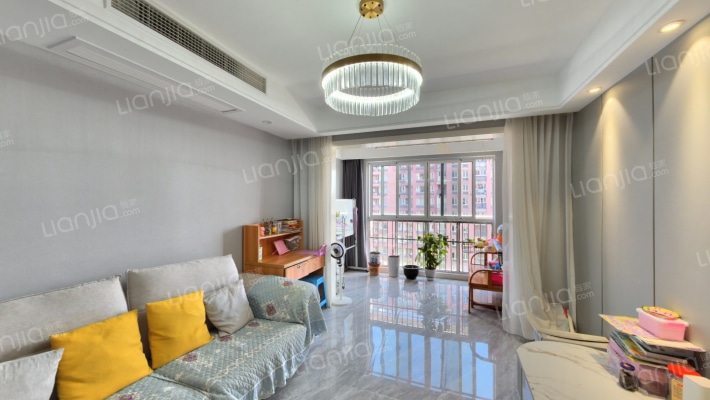 都市华庭二手房实景图