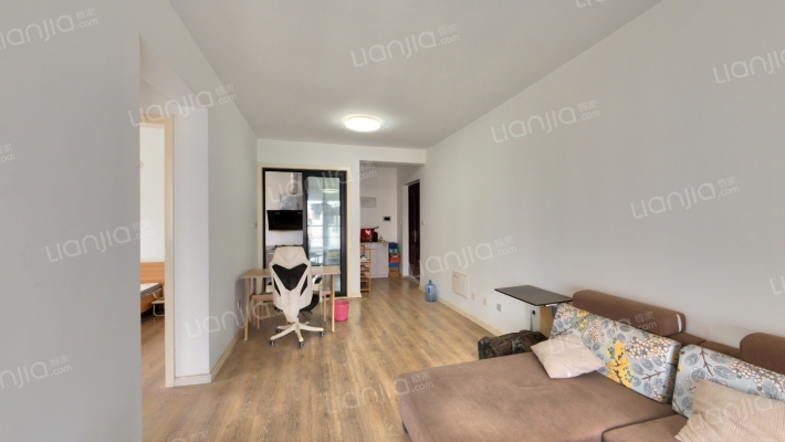 泰宏建业国际城16号院二手房实景图