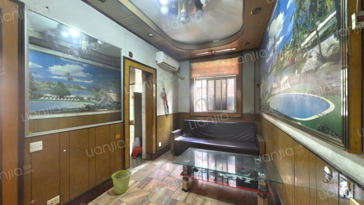 乳制品厂家属院二手房实景图