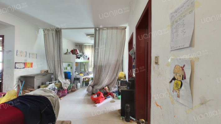 全威锦园二手房实景图