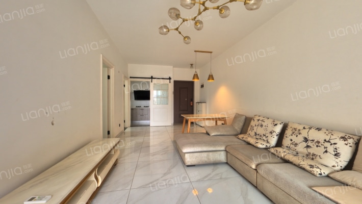 陶润懿峰二手房实景图