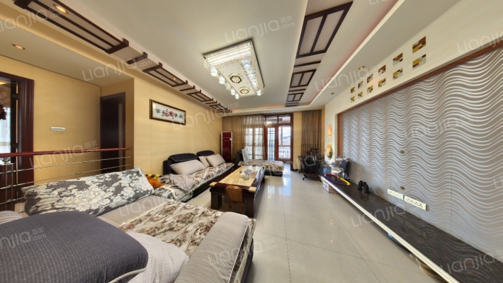 外贸国际雅苑二手房实景图