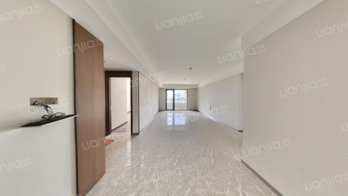 保利源诚领秀海二手房实景图