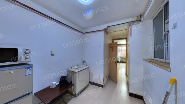 先进里二手房实景图