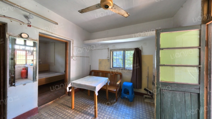 邮电新村二手房实景图