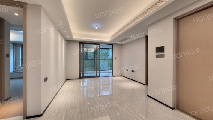 万科·颐和玲珑花园二手房实景图