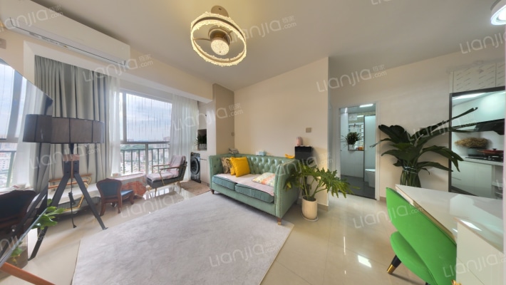 鸿润豪苑二手房实景图