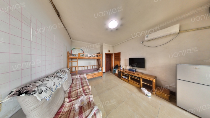 渝州路129-1二手房实景图