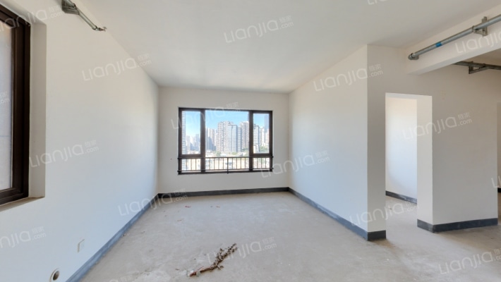 龙湖春森彼岸五期二手房实景图