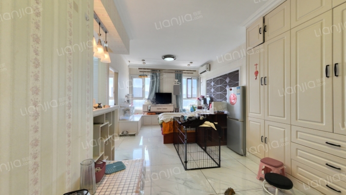 圣地秋实二手房实景图