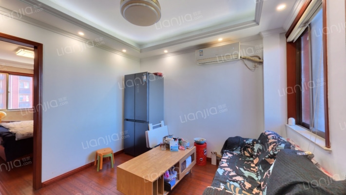 芦蓬家园二手房实景图