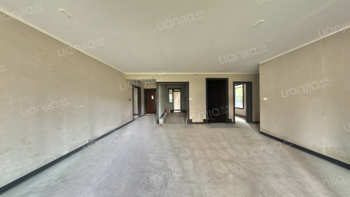 保利和光尘樾四期二手房实景图