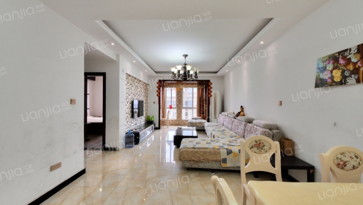 旭景崇盛园二手房实景图