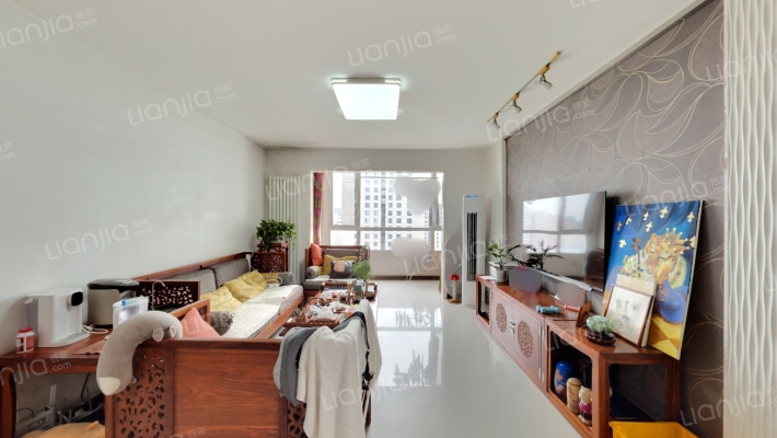 主场二手房实景图