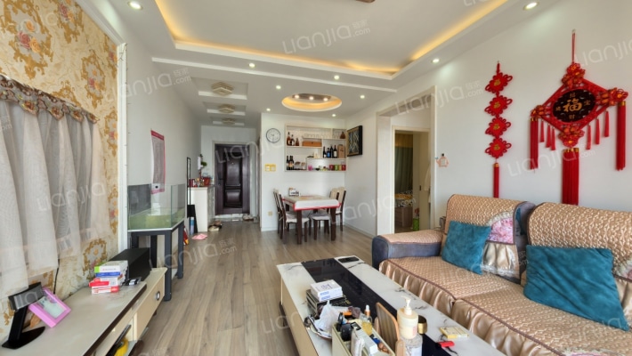 华润凯旋门三期二手房实景图