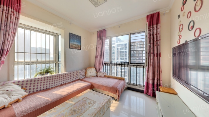 美景鸿城一期二手房实景图