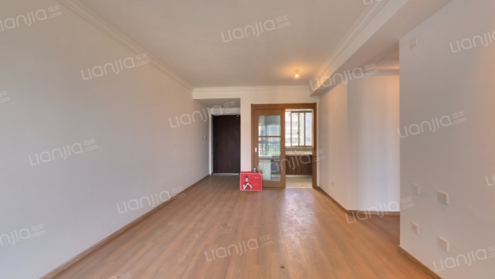 樾丽云庭二手房实景图