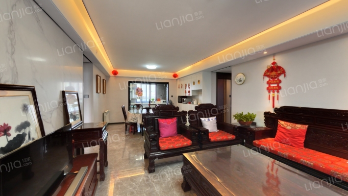 万科荣成兰乔圣菲东区二手房实景图