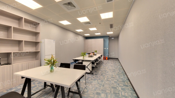 世纪中心二手房实景图