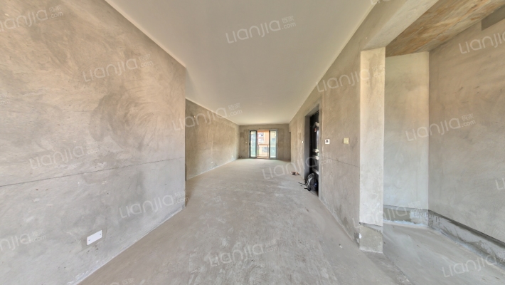 中建湖山印象湖岛墅二手房实景图