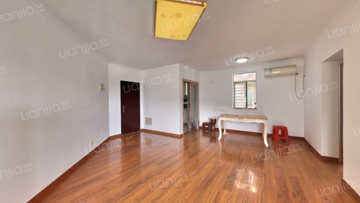 华府假日大厦二手房实景图