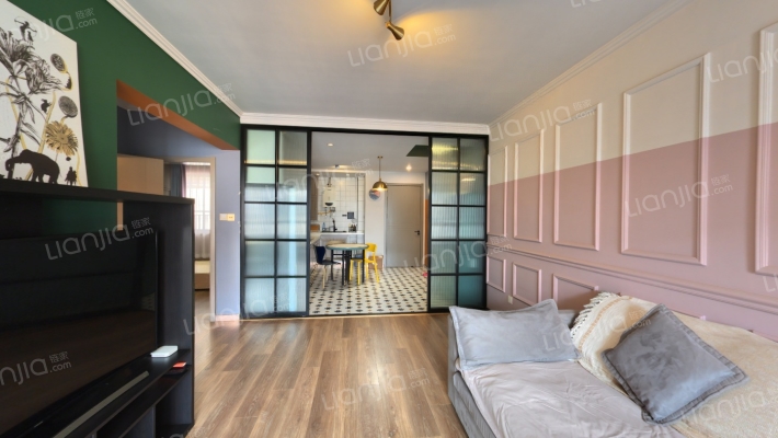 金地悦峰二手房实景图