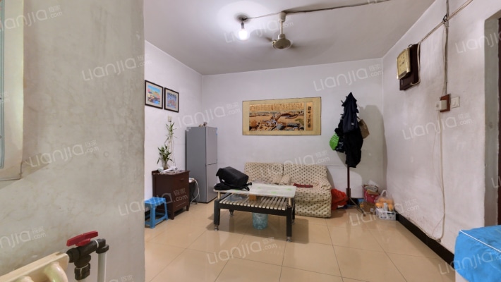 省金属材料公司家属院二手房实景图