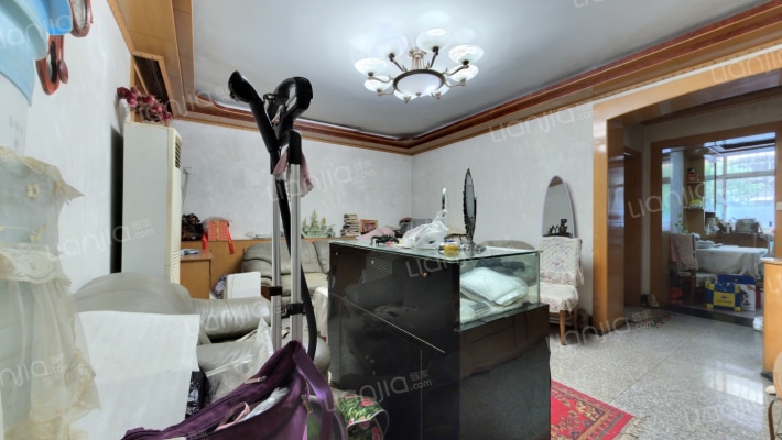 迎春小区南区二手房实景图