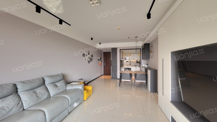 恒大滨河左岸二手房实景图