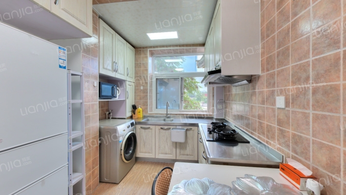 南纬路南巷7号二手房实景图