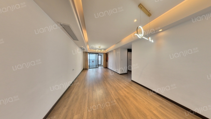 重庆天地万科翡翠云阶二手房实景图