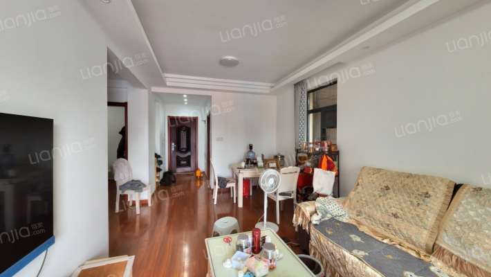 恒瑞佳园二手房实景图